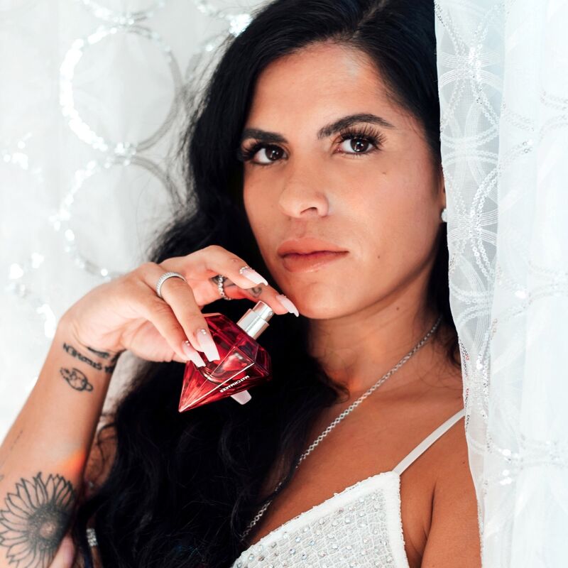 EYE OF LOVE - MATCHMAKER RED DIAMOND LGBTQ PERFUME FEROMONAS PARA ELLA 30 ML - Imagen 4