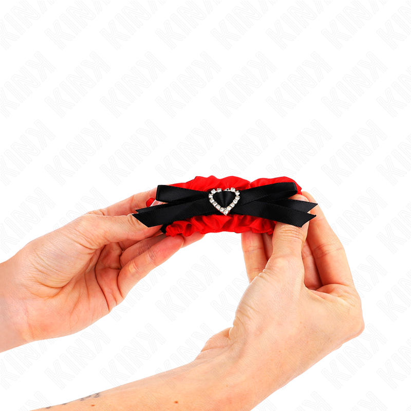 KINK - MUÑEQUERAS ELÁSTICAS DE ENCAJE CON DETALLE CORAZÓN ROJO AJUSTABLE 22-35 CM - Imagen 4
